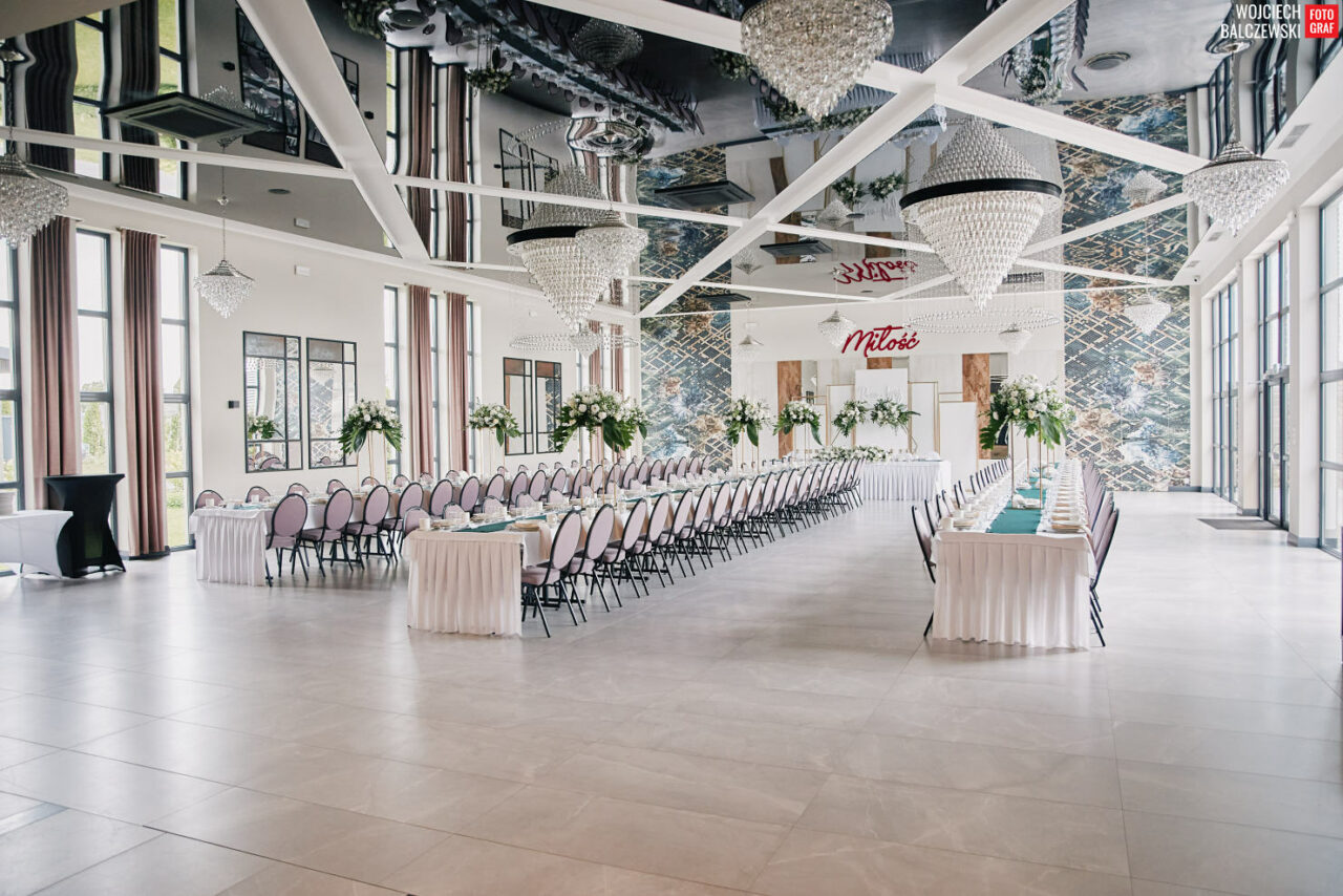 widok na duza sala gala lubraniec